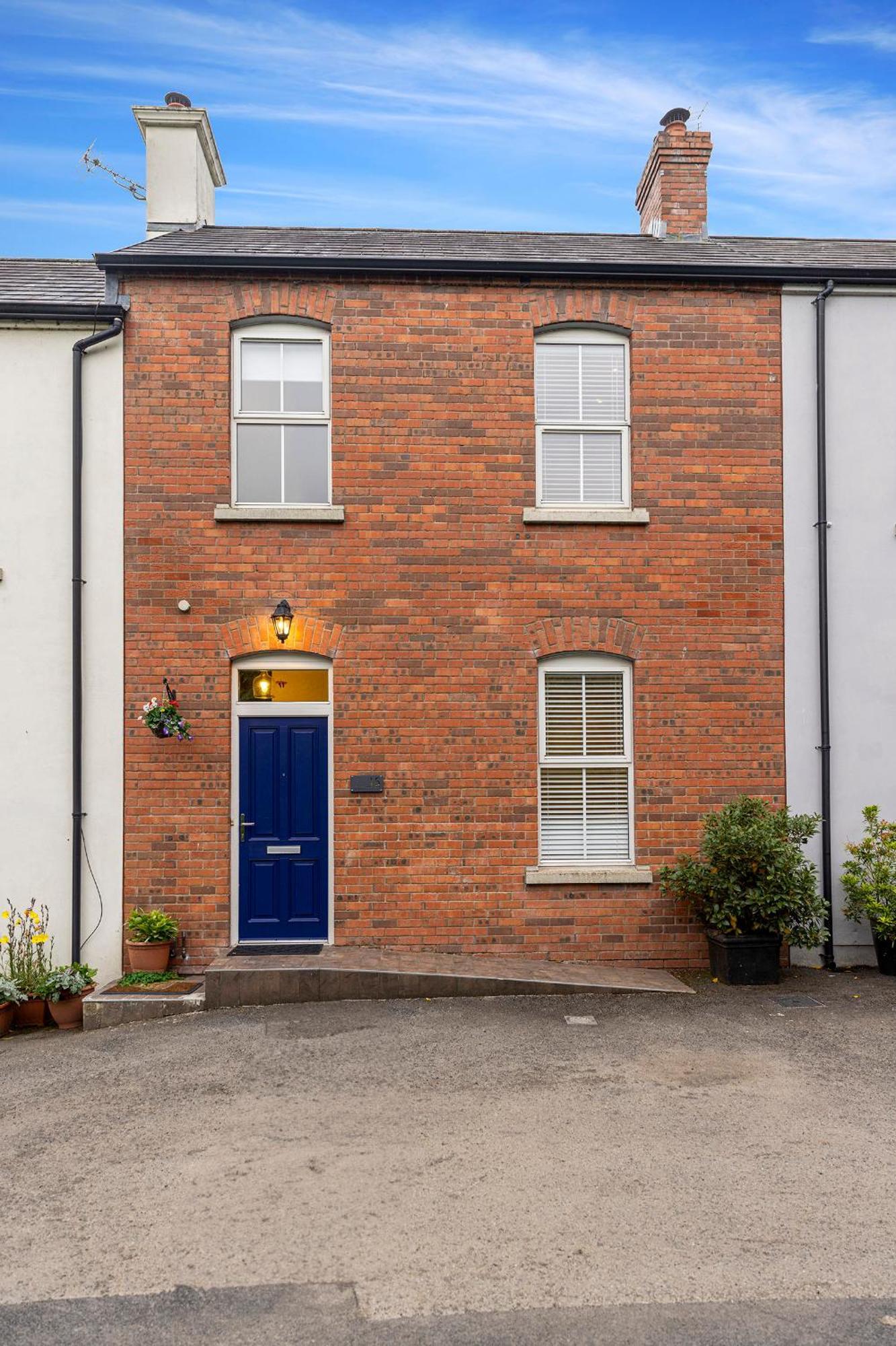 Riverside Townhouse Antrim Buitenkant foto