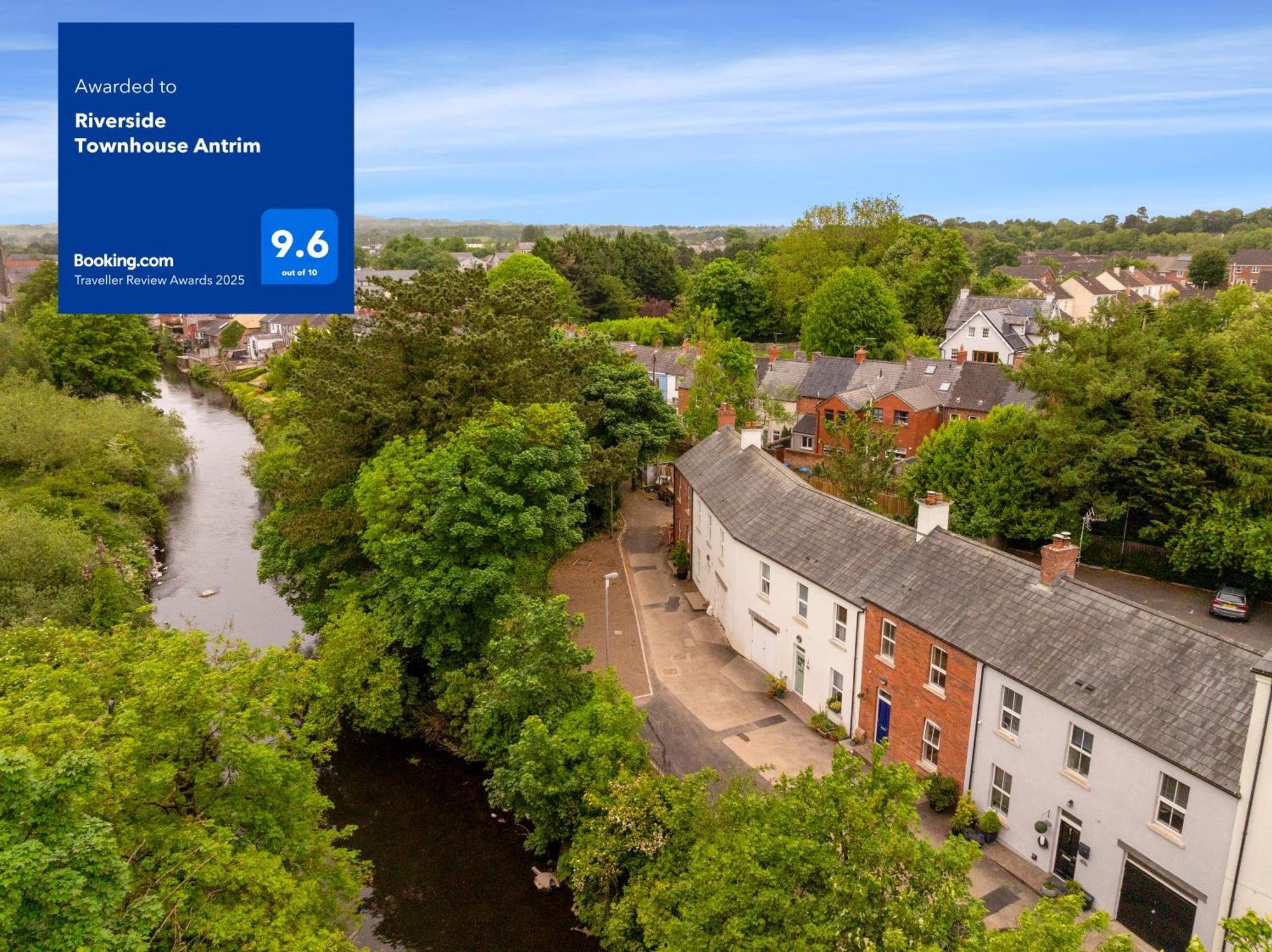 Riverside Townhouse Antrim Buitenkant foto
